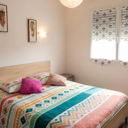 Maison Familiale Avec Jardin à Lit-et-mixe, 100 M² Hébergement de vacances Lit-et-Mixe