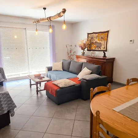 Maison Familiale Avec Jardin à Lit-et-mixe, 100 M² * Lit-et-Mixe