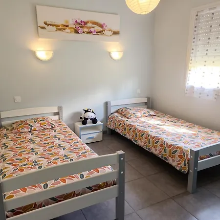 Maison Familiale Avec Jardin à Lit-et-mixe, 100 M²