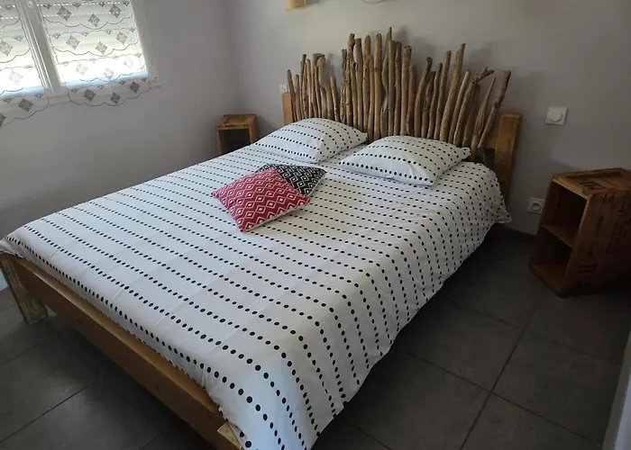 Maison Familiale Avec Jardin A Lit-et-mixe, 100 M² * Lit-et-Mixe